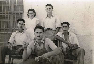 FOTOGRAFIES ANTIGUES (Gata en el record) -484-