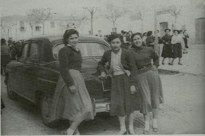 FOTOGRAFIES ANTIGUES (Gata en el record) -485, la d'ahir divendres-