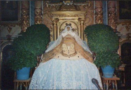 DEMÀ DILLUNS 15: FESTA DE LA MARE DE DÉU DE LES ALFÀBEGUES