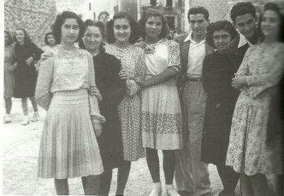 FOTOGRAFIES ANTIGUES (Gata en el record) -495-