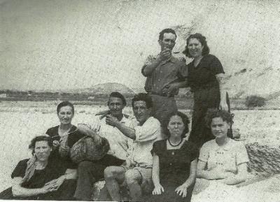 FOTOGRAFIES ANTIGUES (Gata en el record) -502-