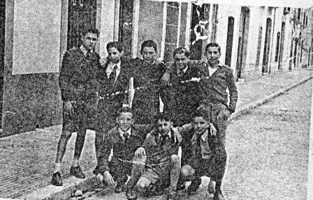 FOTOGRAFIES ANTIGUES (Gata en el record) -516-