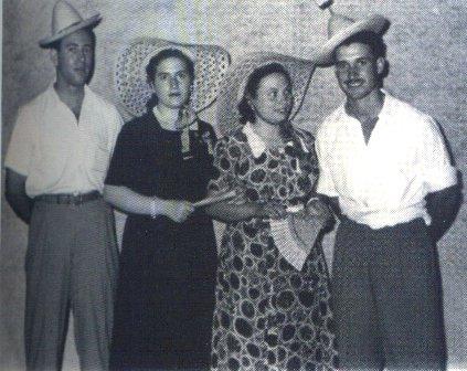 FOTOGRAFIES ANTIGUES (Gata en el record) -538-