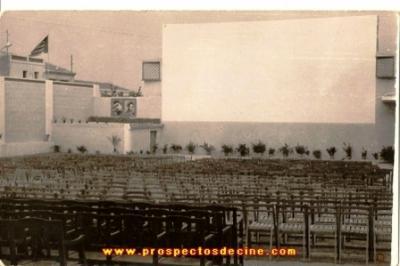 FOTOGRAFIES ANTIGUES (Gata en el record) -628-