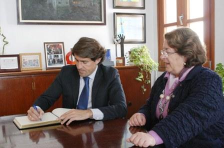 VISITA DEL DELEGAT DEL CONSELL A GATA