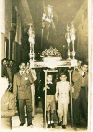 FOTOGRAFIES ANTIGUES (Gata en el record) -719-