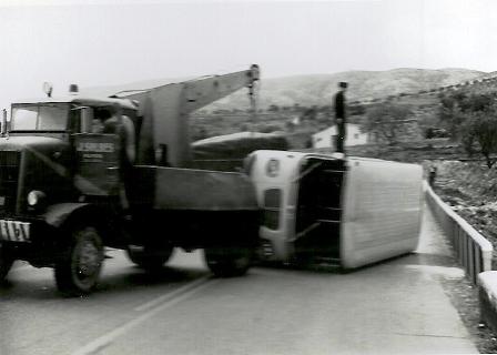 FOTOGRAFIES ANTIGUES (Gata en el record) -731-