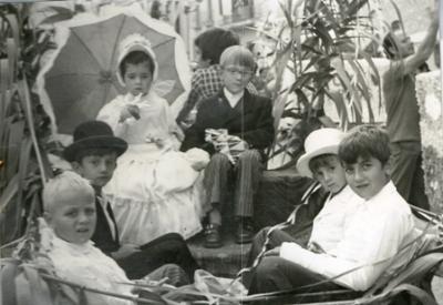 FOTOGRAFIES ANTIGUES (Gata en el record) -736-