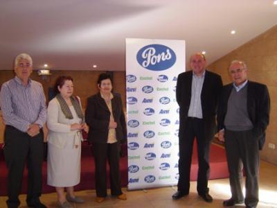 DONACIÓ DE 720 LITRES DE PRODUCTES DE NETEJA DE LEMPRESA GATERA