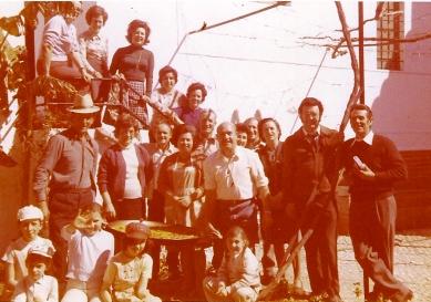 FOTOGRAFIES ANTIGUES (Gata en el record) -744-