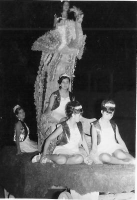 FOTOGRAFIES ANTIGUES (Gata en el record) -750-