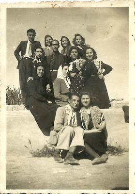 FOTOGRAFIES ANTIGUES (Gata en el record) -753-