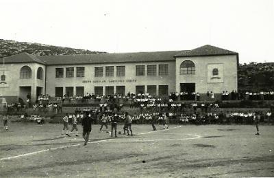 FOTOGRAFIES ANTIGUES (Gata en el record) -754-