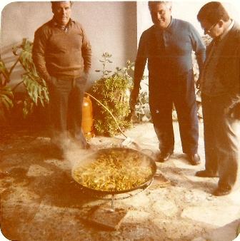 FOTOGRAFIES ANTIGUES (Gata en el record) -759, la de hui, dia 12-