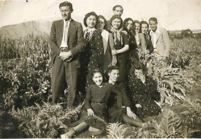 FOTOGRAFIES ANTIGUES (Gata en el record) -771, la d'ahir dijous dia 24-