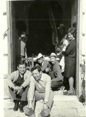 FOTOGRAFIES ANTIGUES (Gata en el record) -784-