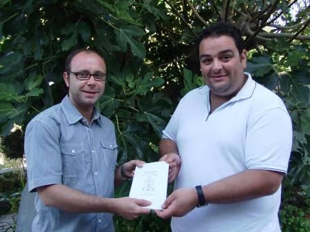 250 aniversari: LAUTOR DEL LOGO DELS 250 ANYS ERMITA-CRISTO VISITA GATA