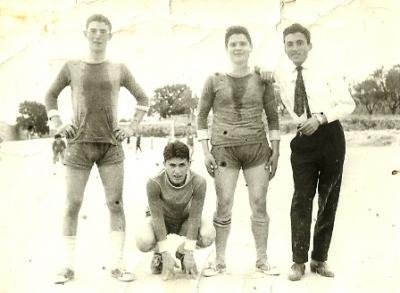 FOTOGRAFIES ANTIGUES (Gata en el record) -842, la del dia 3 dagost, divendres-