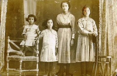 FOTOGRAFIES ANTIGUES (Gata en el record) -858, la de hui diumenge 19/8-