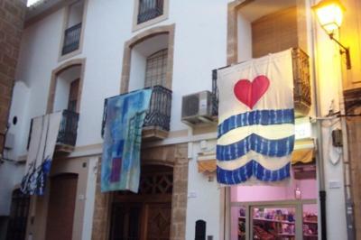 MIRADES URBANES: passejant pel circuït Art al Vent de Gata