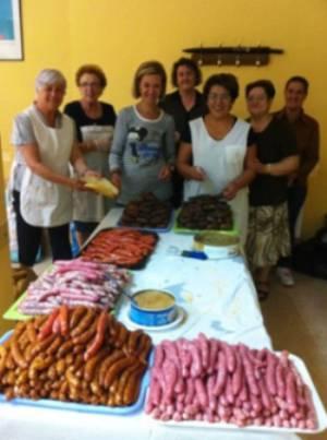 ELS PREPARATIUS DEL SOPAR PRO-ESCOLES DEL PERÚ