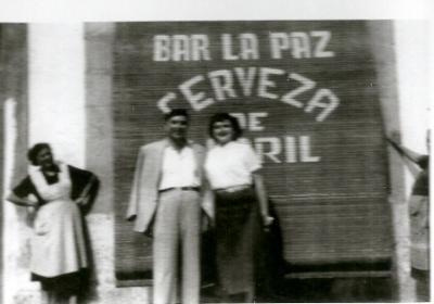 FOTOGRAFIES ANTIGUES (Gata en el record) -904-