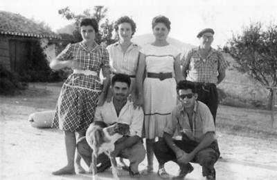 FOTOGRAFIES ANTIGUES (Gata en el record) -919, la d'ahir dissabte 20-