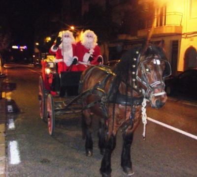 PAPA NOËL JA PASSEJA PER GATA
