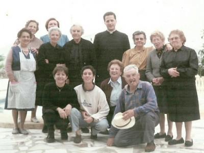 FOTOGRAFIES ANTIGUES (Gata en el record) - hui 1 . 0 0 0, una xifra especial -