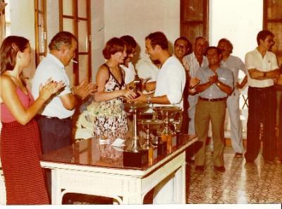 FOTOGRAFIES ANTIGUES (Gata en el record) -1.036-