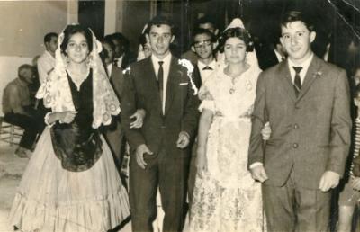 FOTOGRAFIES ANTIGUES (Gata en el record) -1.048, d'ahir dia 27-