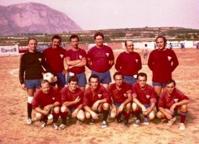 FOTOGRAFIES ANTIGUES (Gata en el record) -1.053-