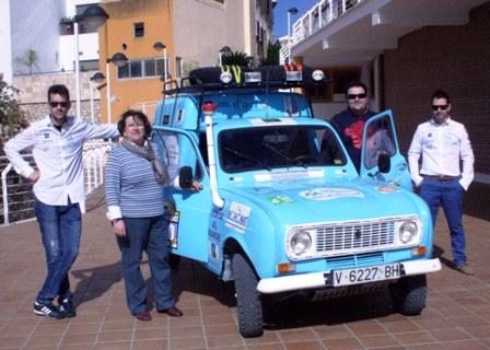 GATA DONA SUPORT A L'EQUIP GATER QUE PARTICIPARÀ AL MAROC CHALLENGE 2013