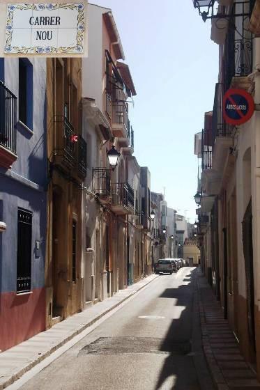 ELS NOSTRES CARRERS I PLACES. 9.- Carrer Nou