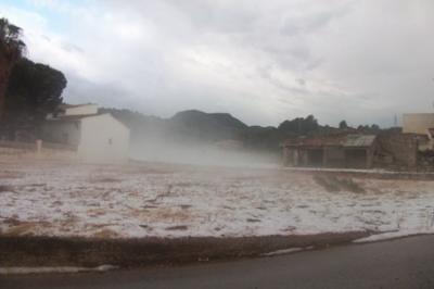 LA PREMSA PARLA DEl'acord de Xàbia, de recolzar zona catastròfica per la pedregada