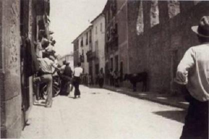 ARTICLES DESTACATS: FOTOGRAFIES ANTIGUES (Gata en el record) nº 37 (Publicada el dia 20-5-2010)