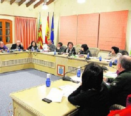 LA PREMSA PARLA DEles opinions de l'oposició, sobre el no-sou de l'alcaldessa de Gata