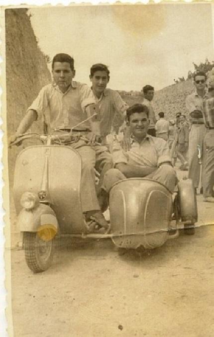 FOTOGRAFIES ANTIGUES (Gata en el record) -1.161-