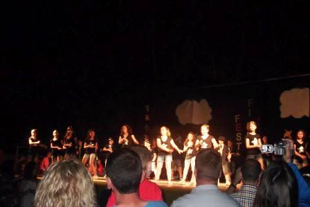 ANIT, FESTIVAL FI DE CURS ESCOLARVA I PLOU (Hui segona part a les 19 hores)