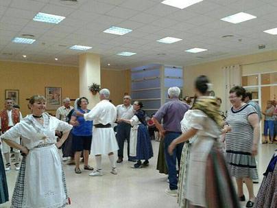DANSES I SEVILLANES A LA SETMANA DELS MAJORS; HUI, RONDALLA