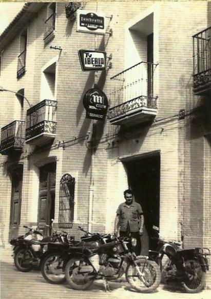 FOTOGRAFIES ANTIGUES (Gata en el record) -1.201, la del dia 30/7-