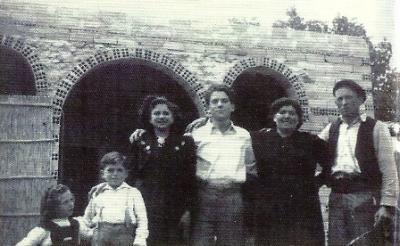 FOTOGRAFIES ANTIGUES (Gata en el record) -1.230, la del dia 28/8-