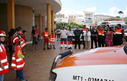 IMATGE DE FESTA: el protocol mana: festa del 9 doctubre a Gata amb el voluntariat