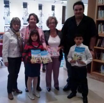 PURI HERNÁNDEZ PRESENTA EL SEU LLIBRE: MIS CUENTOS II