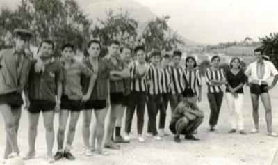 FOTOGRAFIES ANTIGUES (Gata en el record) -1.309-A, 1ª d'ahir dia 16/11-