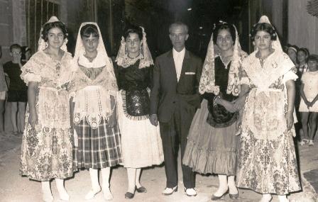 FOTOGRAFIES ANTIGUES (Gata en el record) -1.320, d'ahir dia 27/11-