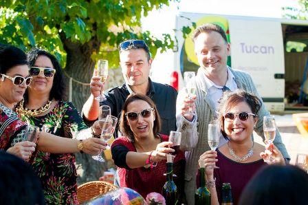 IMATGES DE FESTA: EL COMERÇ DE GATA, EL D'ACÍ mostra les tendències
