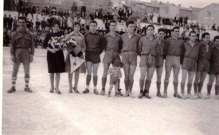 FOTOGRAFIES ANTIGUES (Gata en el record) -1.340, la dahir dia 17/12-