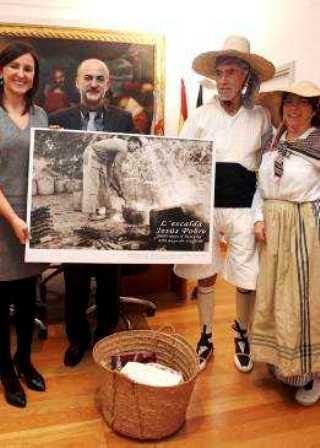 LA PREMSA PARLA DEl'escalda de Jesús Pobre i subvenció per al Pou de Comes