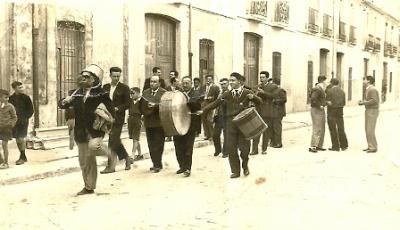 FOTOGRAFIES ANTIGUES (Gata en el record) -1.349, la del dia 26/12-